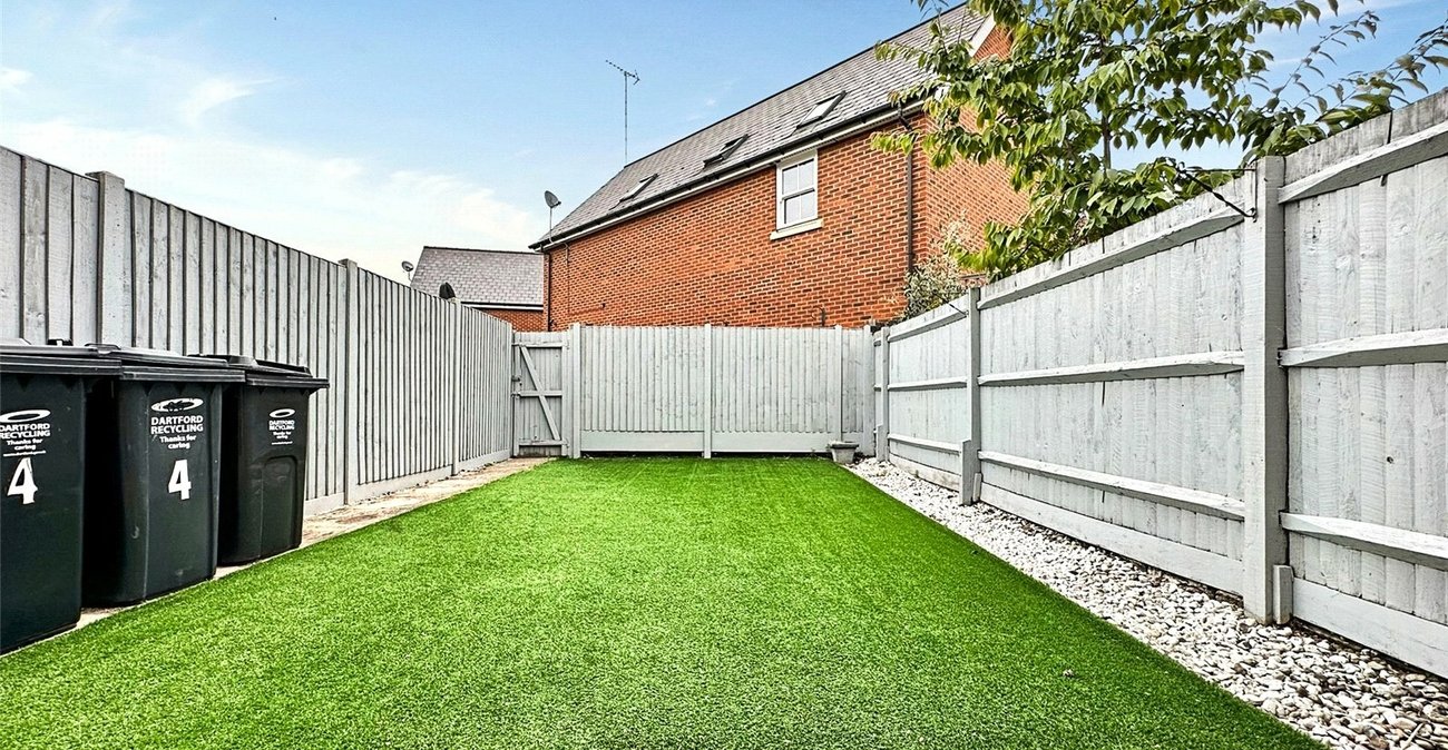 3 bedroom house for sale in Ingress Park | Robinson Jackson