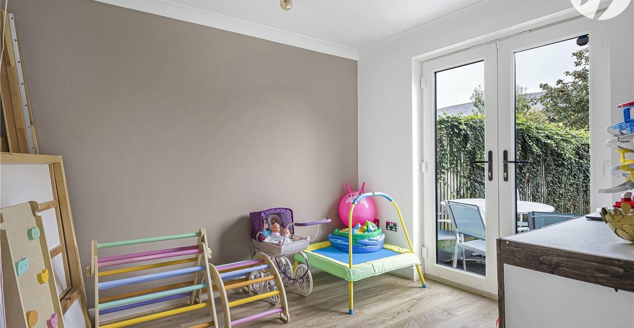 3 bedroom house for sale in Ingress Park | Robinson Jackson