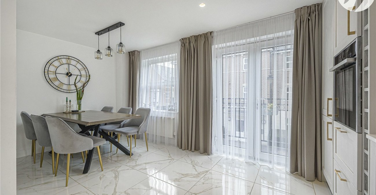 3 bedroom house for sale in Ingress Park | Robinson Jackson