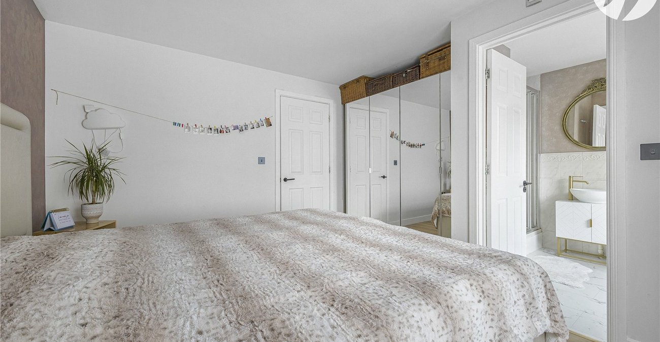 3 bedroom house for sale in Ingress Park | Robinson Jackson