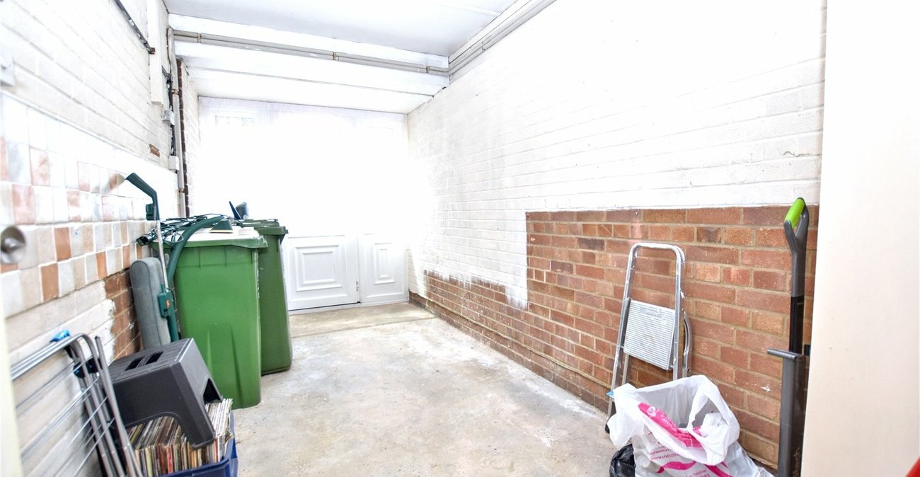 4 bedroom house for sale in Bexleyheath | Robinson Jackson