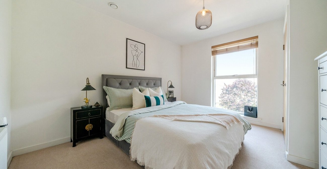 2 bedroom property for sale in Erith | Robinson Jackson