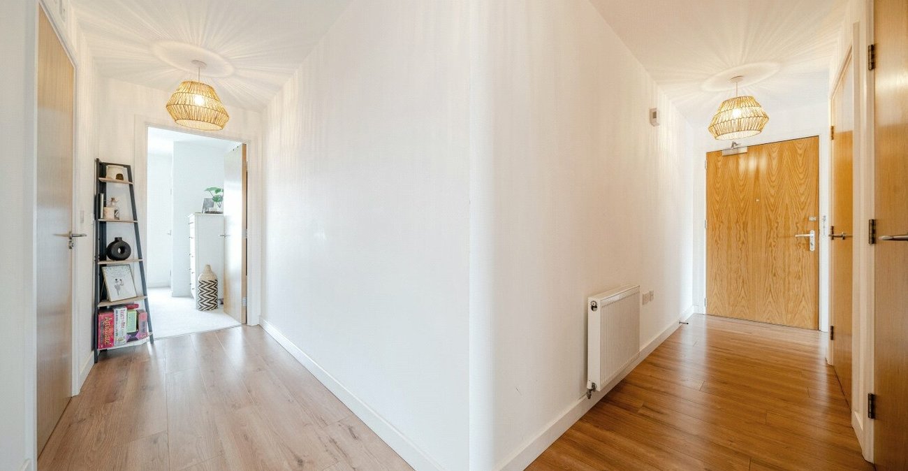 2 bedroom property for sale in Erith | Robinson Jackson