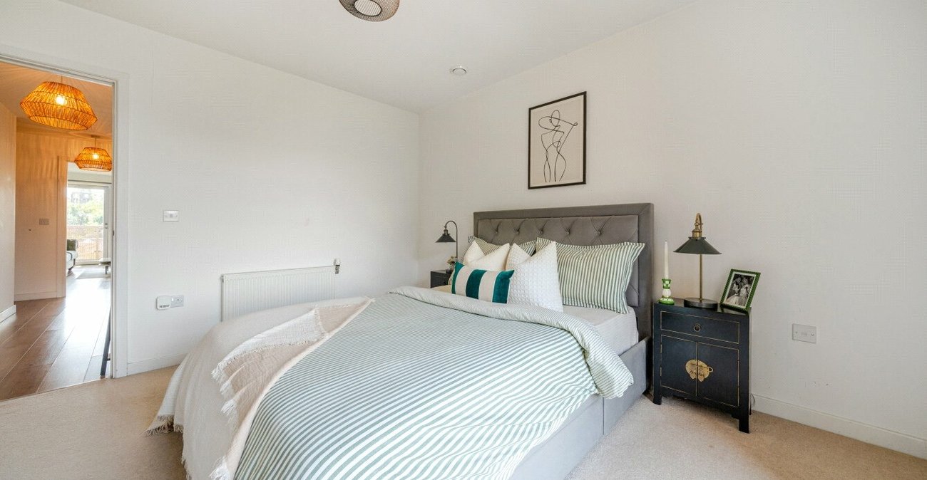 2 bedroom property for sale in Erith | Robinson Jackson