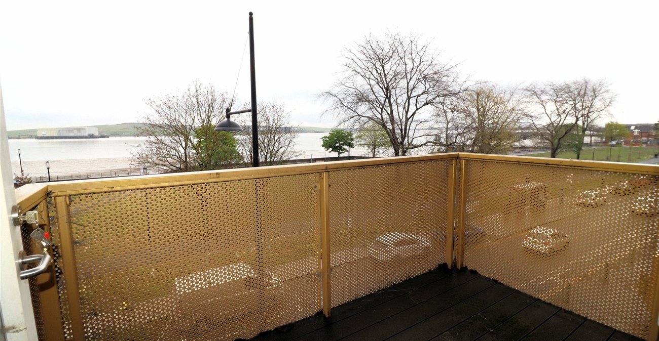 1 bedroom property for sale in Erith | Robinson Jackson