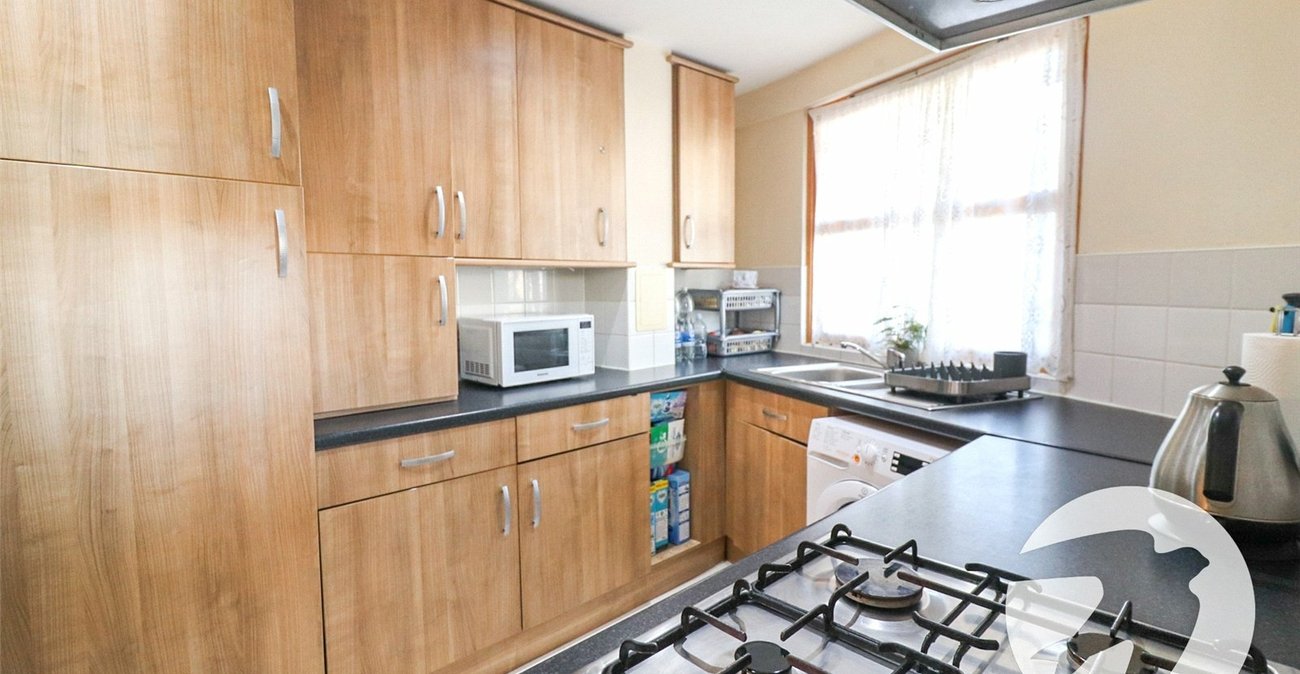 2 bedroom property for sale in Erith | Robinson Jackson