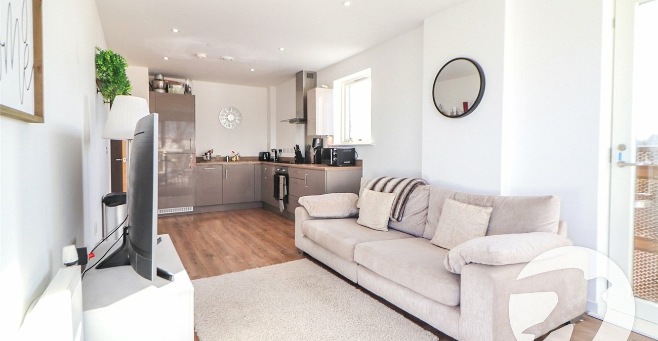 2 bedroom property for sale in Erith | Robinson Jackson