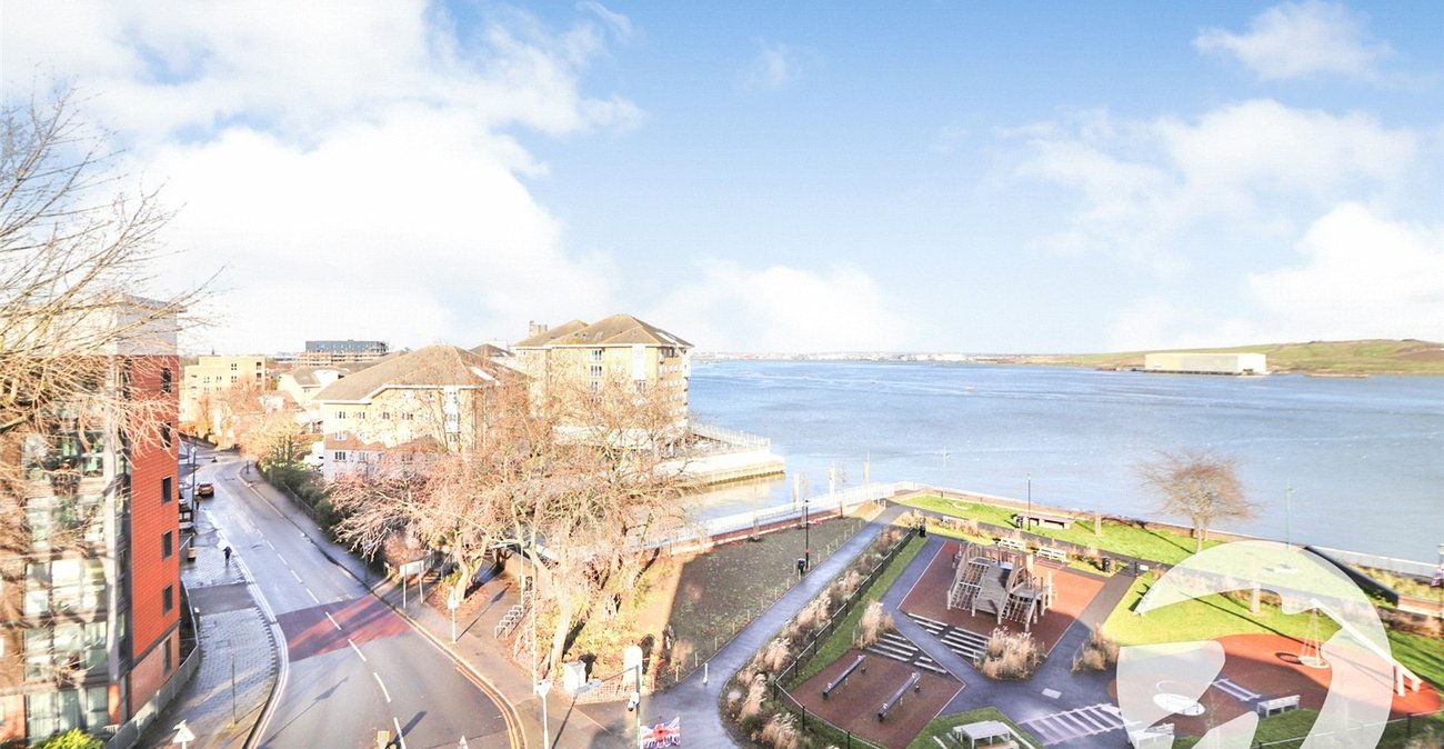 2 bedroom property for sale in Erith | Robinson Jackson