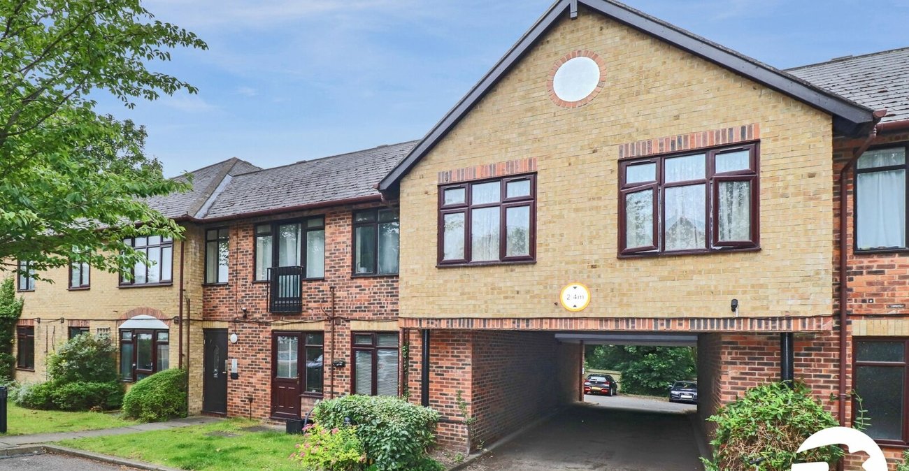 1 bedroom property for sale in Belvedere | Robinson Jackson