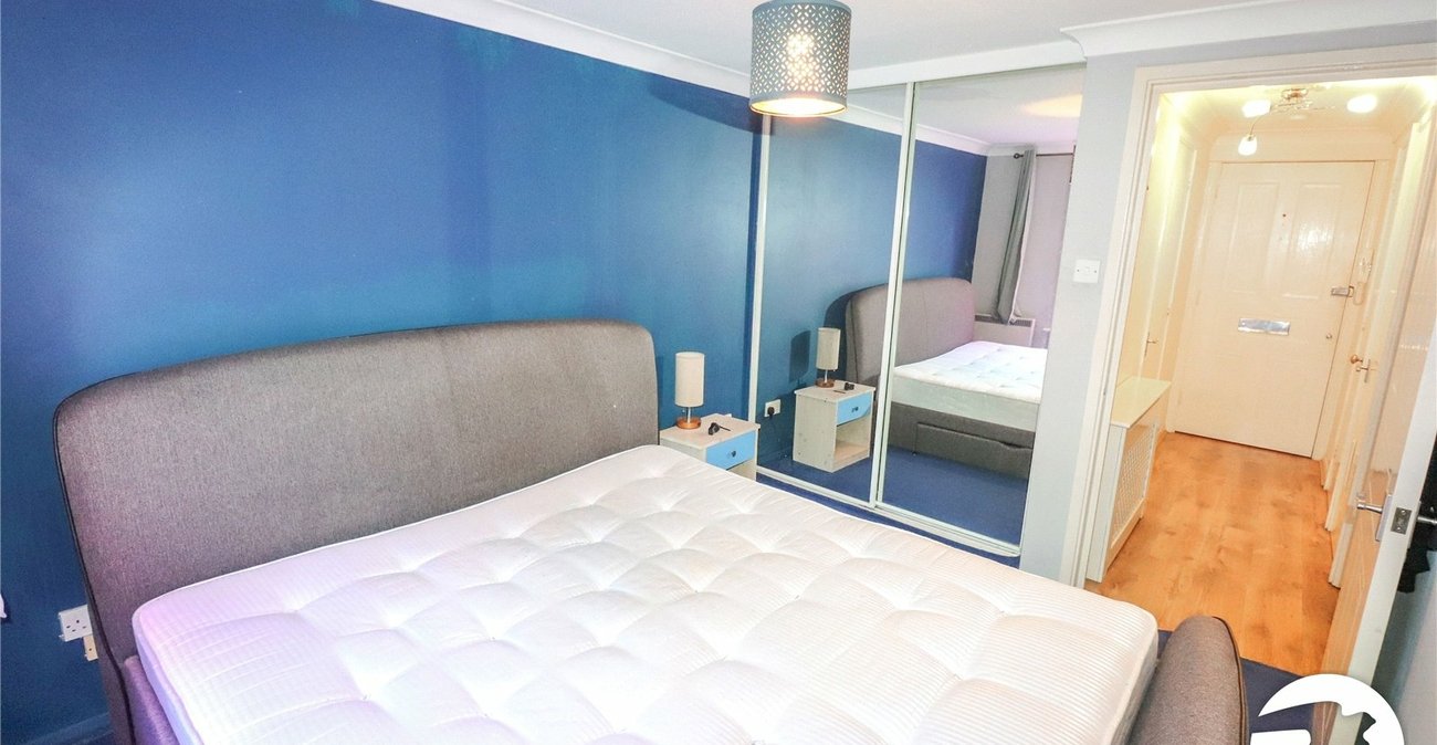 1 bedroom property for sale in Belvedere | Robinson Jackson