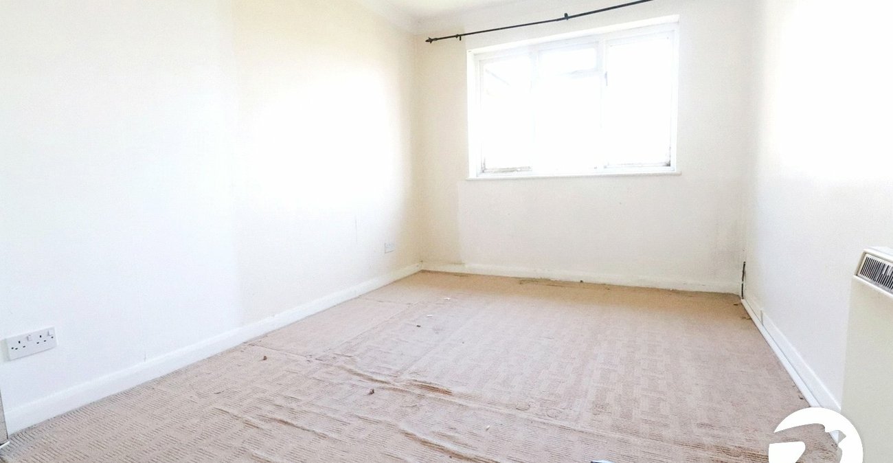 1 bedroom property for sale in Belvedere | Robinson Jackson