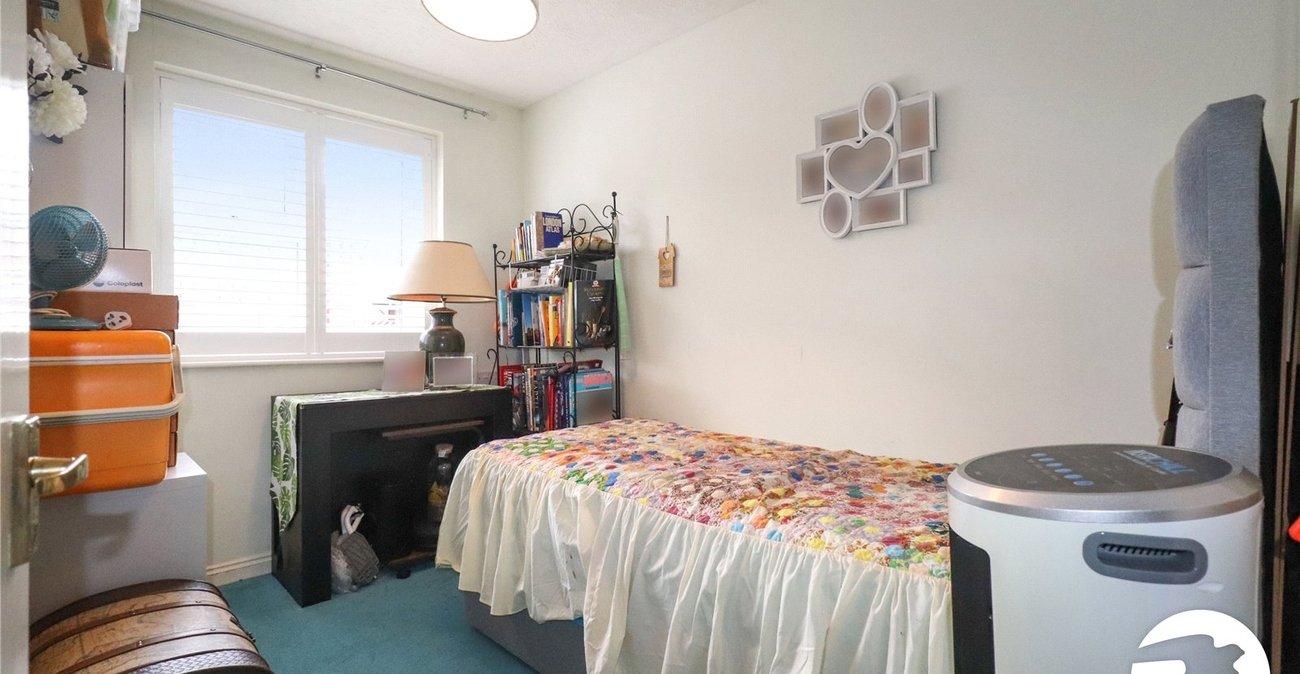 2 bedroom property for sale in Belvedere | Robinson Jackson