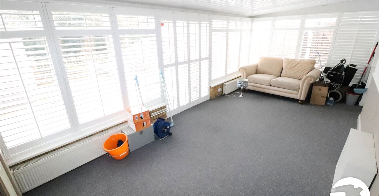 2 bedroom bungalow for sale in Belvedere | Robinson Jackson