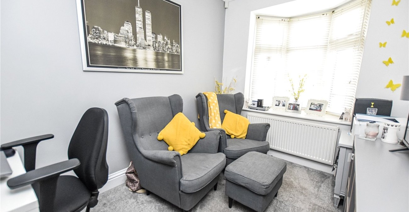 5 bedroom house for sale in Bexleyheath | Robinson Jackson