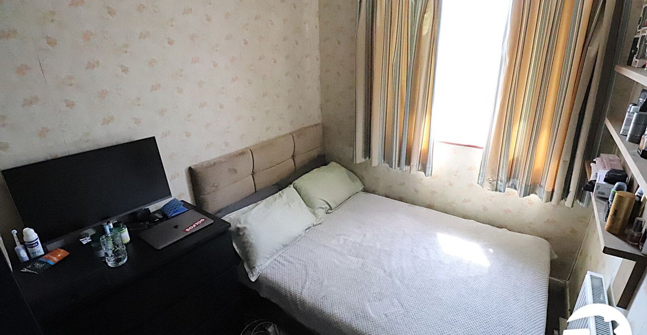 3 bedroom house for sale in Erith | Robinson Jackson