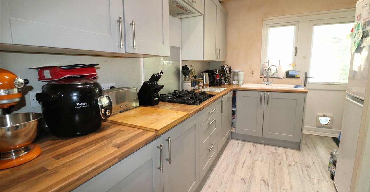 3 bedroom house for sale in Erith | Robinson Jackson