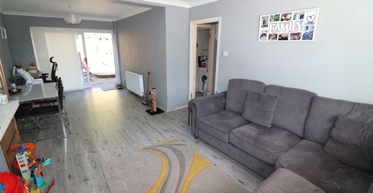 3 bedroom house for sale in Erith | Robinson Jackson