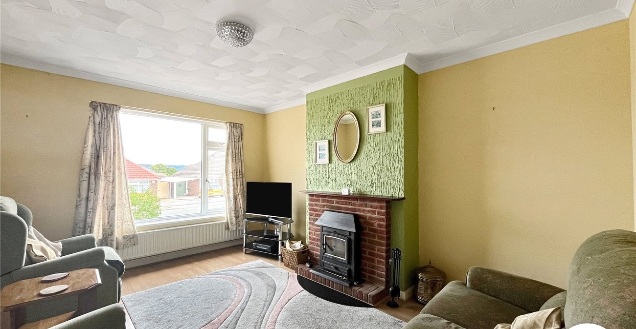 3 bedroom bungalow for sale in Maidstone | Robinson Michael & Jackson