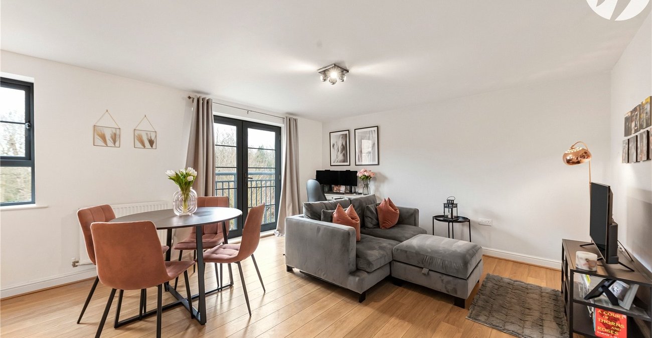 1 bedroom property for sale in South Darenth | Robinson Jackson