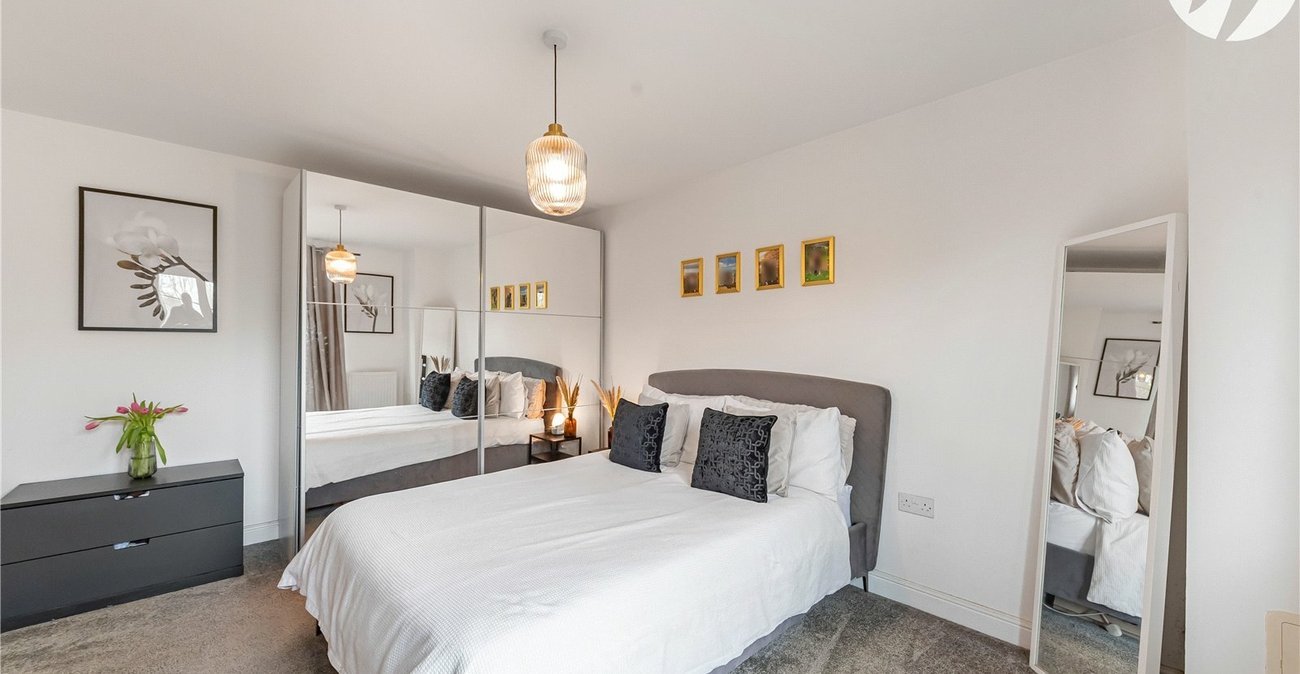 1 bedroom property for sale in South Darenth | Robinson Jackson