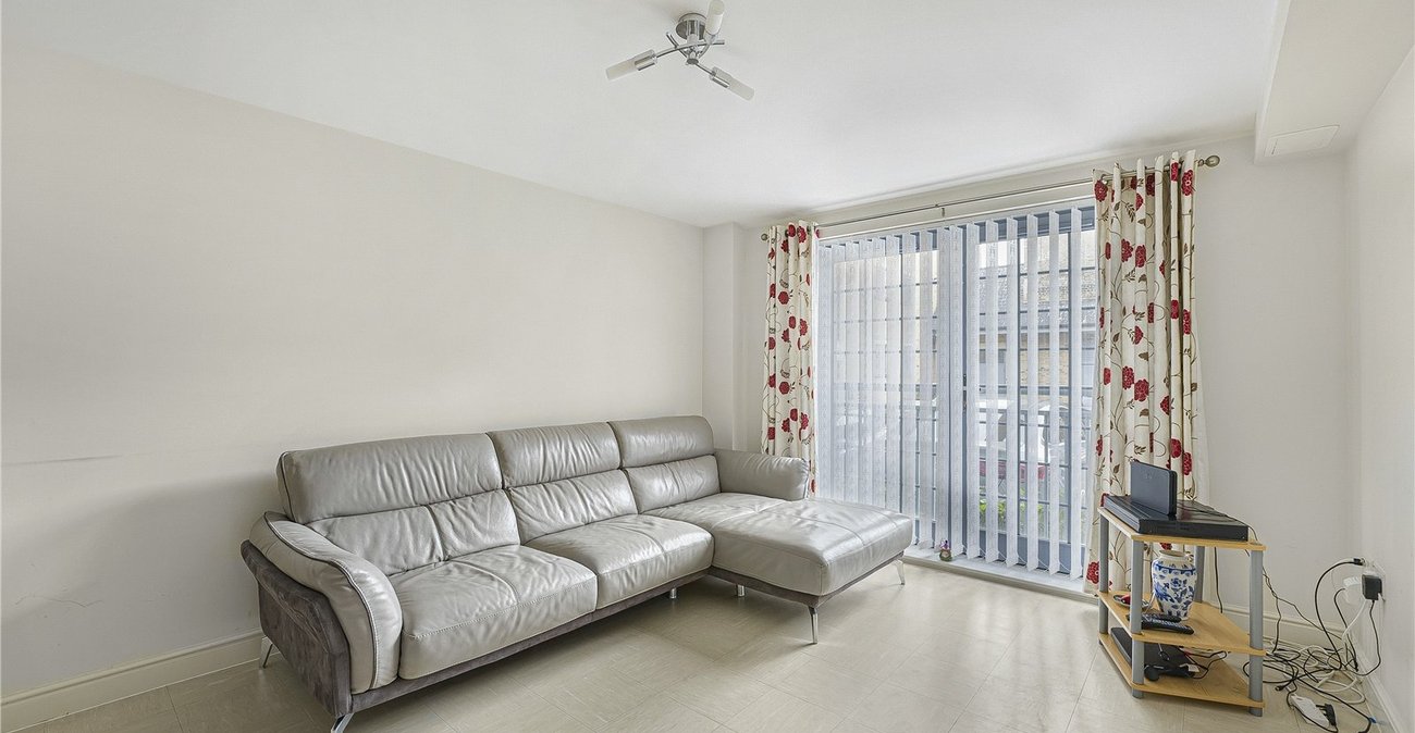 2 bedroom property for sale in South Darenth | Robinson Jackson