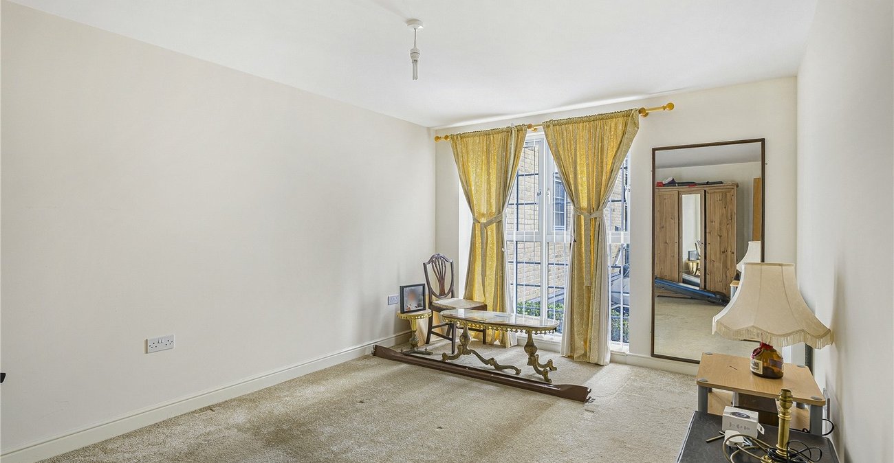 2 bedroom property for sale in South Darenth | Robinson Jackson