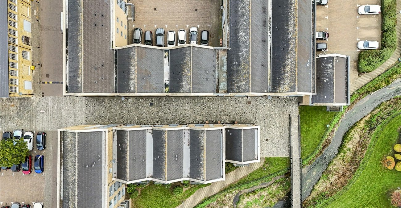 2 bedroom property for sale in South Darenth | Robinson Jackson