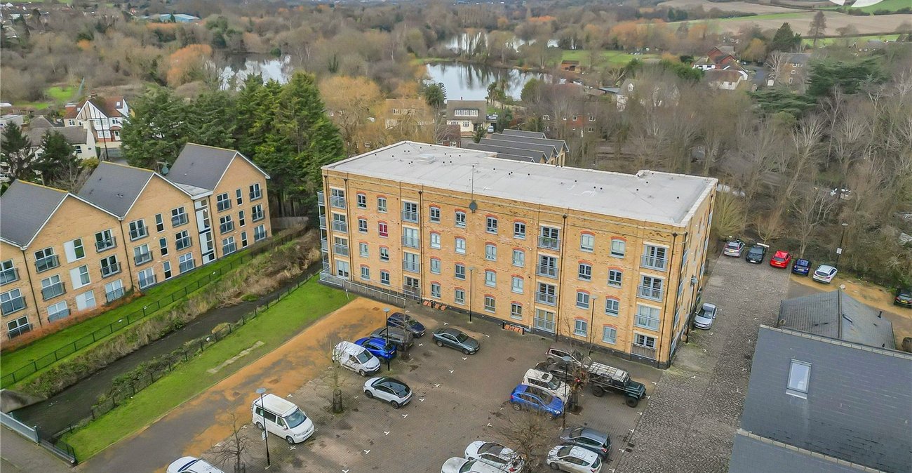 1 bedroom property for sale in South Darenth | Robinson Jackson