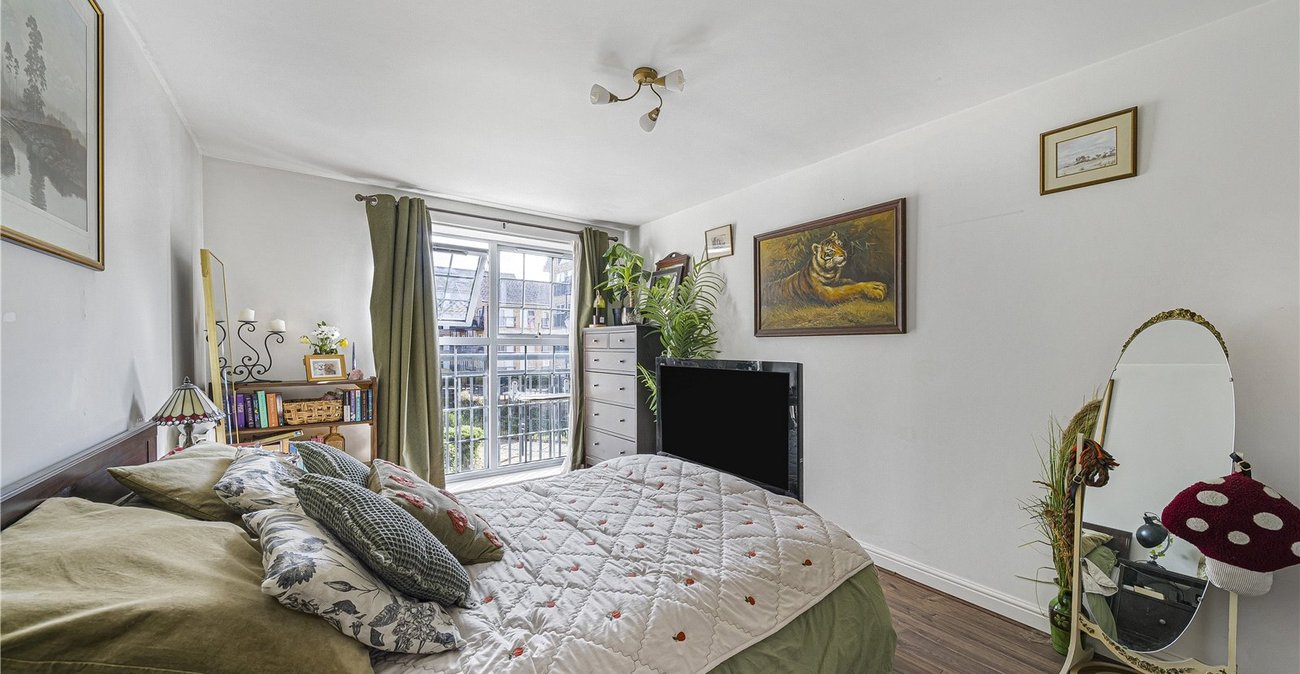 2 bedroom property for sale in South Darenth | Robinson Jackson