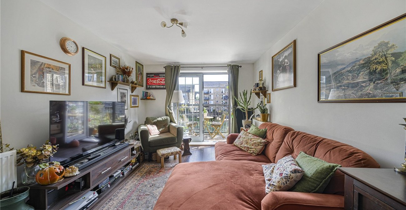 2 bedroom property for sale in South Darenth | Robinson Jackson