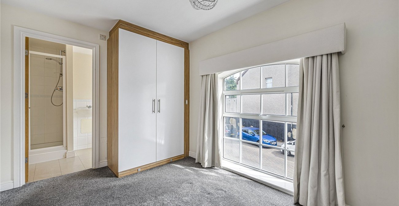 2 bedroom property for sale in South Darenth | Robinson Jackson