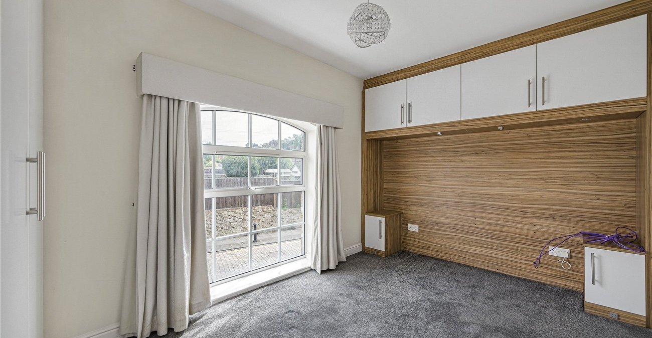 2 bedroom property for sale in South Darenth | Robinson Jackson