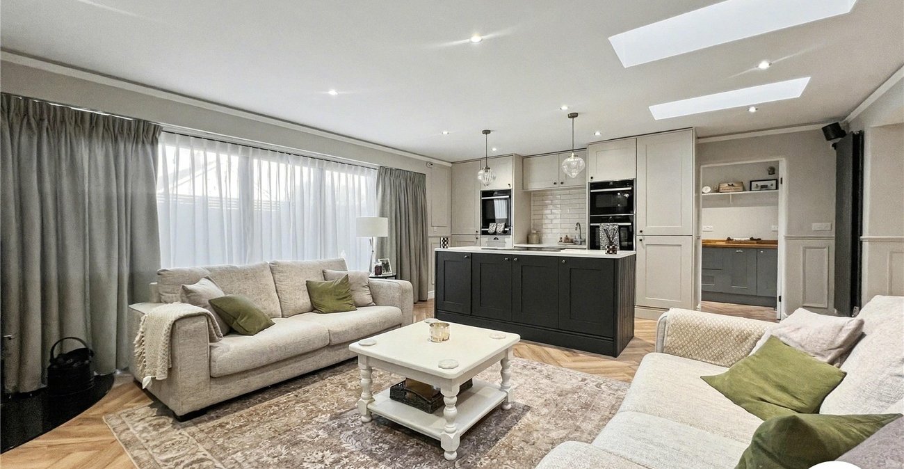 3 bedroom house for sale in Rochester | Robinson Michael & Jackson