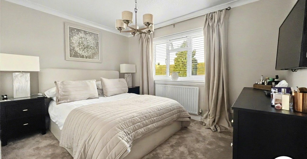 3 bedroom house for sale in Rochester | Robinson Michael & Jackson