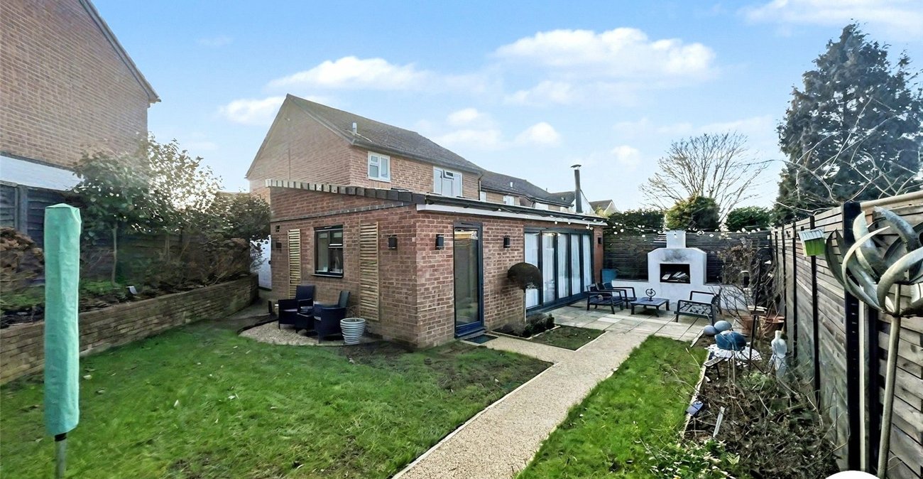 3 bedroom house for sale in Rochester | Robinson Michael & Jackson