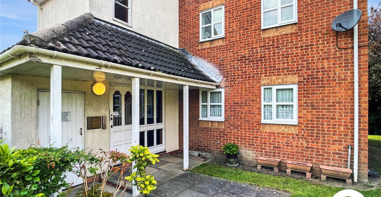 1 bedroom property for sale in Dartford | Robinson Jackson