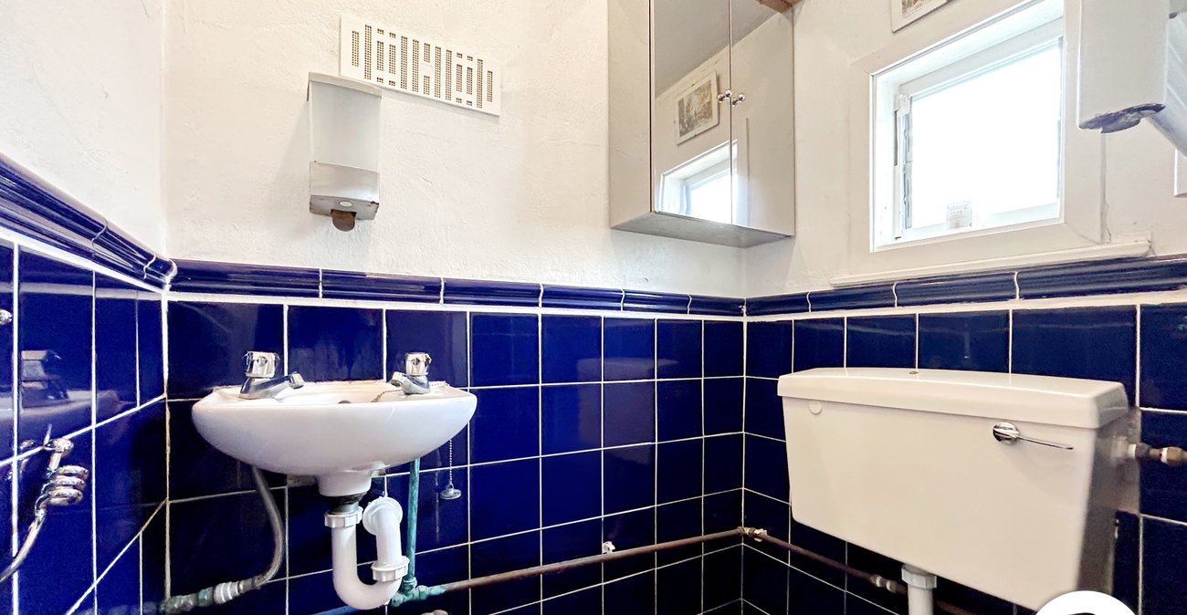 3 bedroom house for sale in Gillingham | Robinson Michael & Jackson