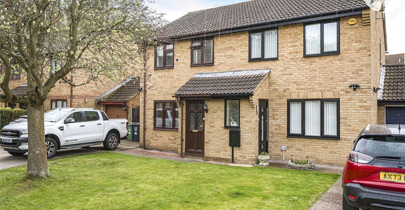 3 bedroom house for sale in Greenhithe | Robinson Jackson