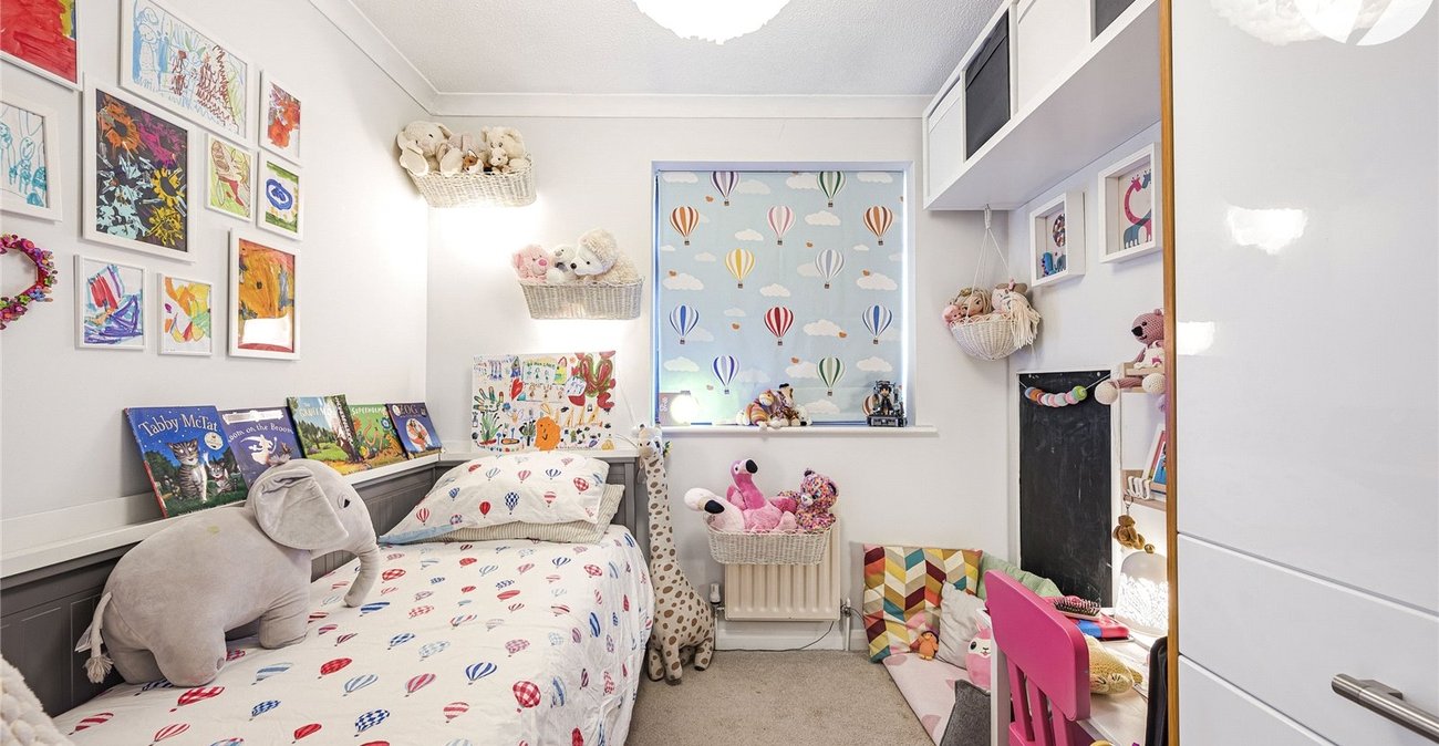 3 bedroom house for sale in Greenhithe | Robinson Jackson