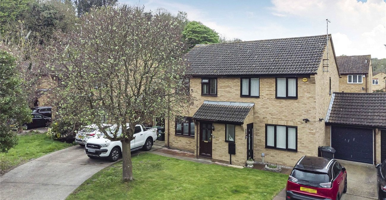 3 bedroom house for sale in Greenhithe | Robinson Jackson