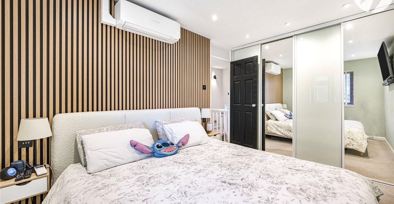 3 bedroom house for sale in Greenhithe | Robinson Jackson