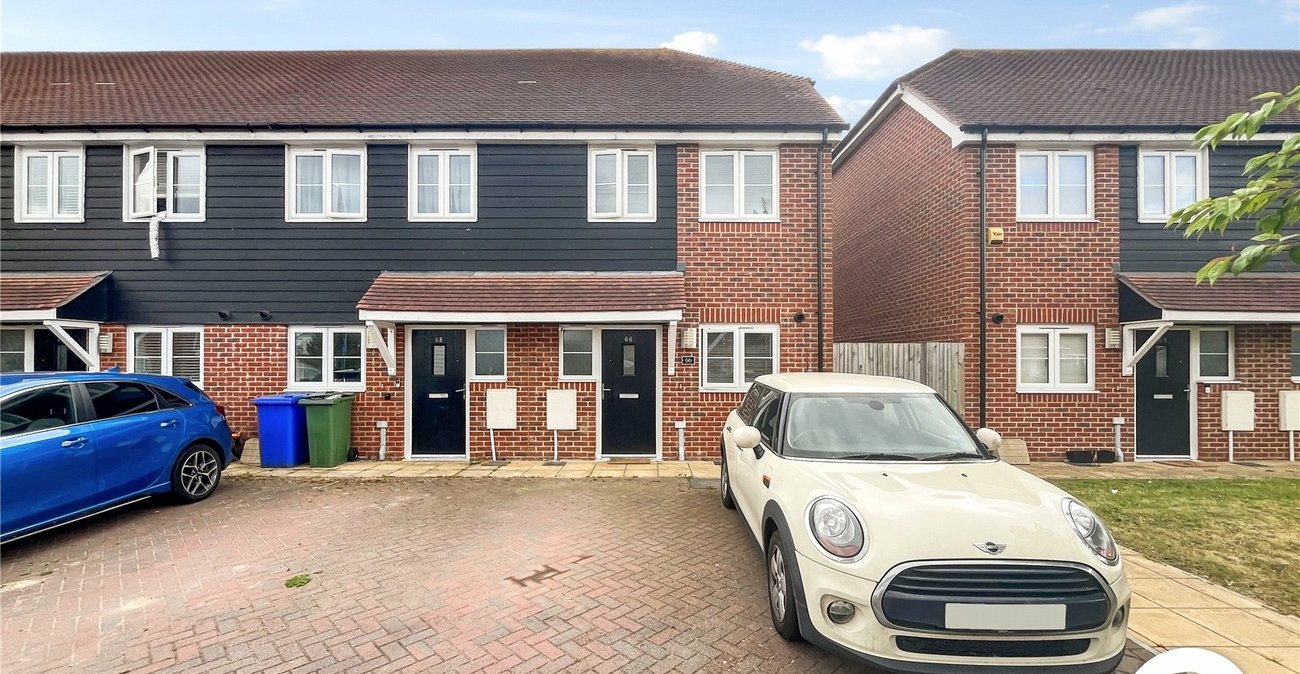 2 bedroom house for sale in Sittingbourne | Robinson Michael & Jackson