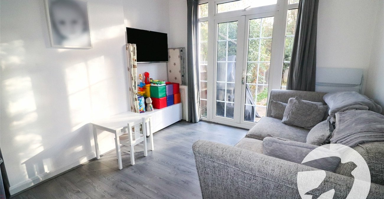 2 bedroom property for sale in Barnehurst | Robinson Jackson