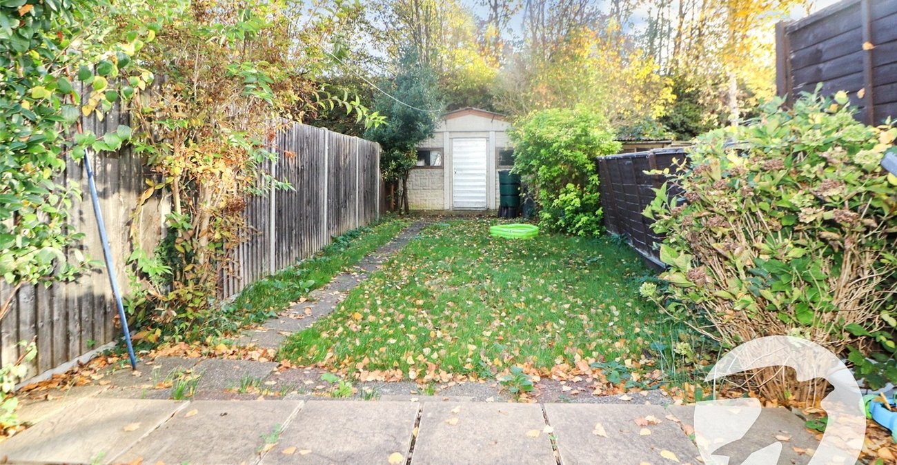 2 bedroom property for sale in Barnehurst | Robinson Jackson