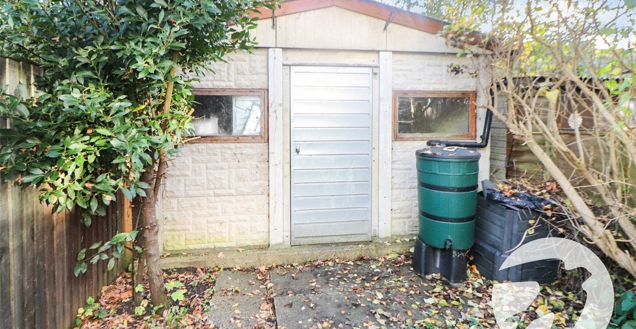 2 bedroom property for sale in Barnehurst | Robinson Jackson