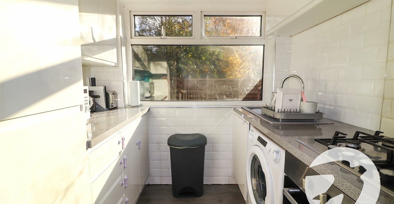 2 bedroom property for sale in Barnehurst | Robinson Jackson