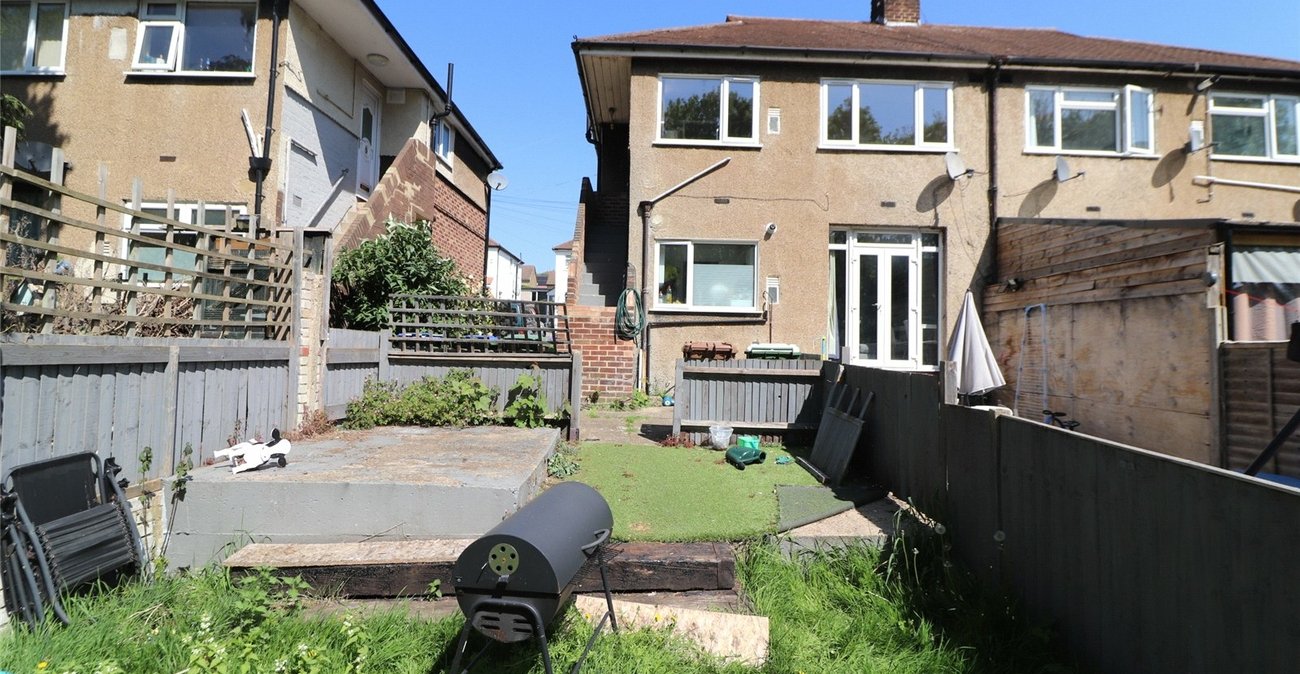 2 bedroom property for sale in Bexleyheath | Robinson Jackson