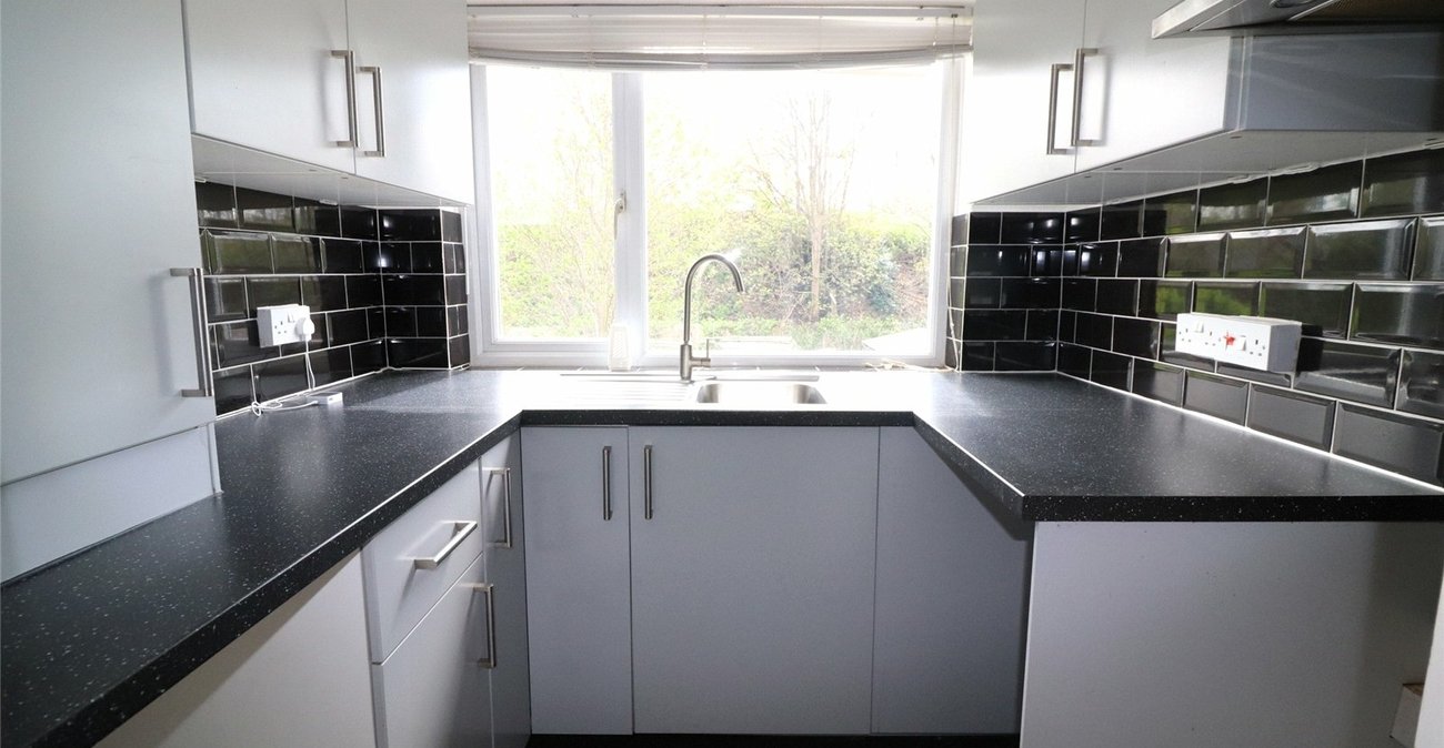2 bedroom property for sale in Bexleyheath | Robinson Jackson