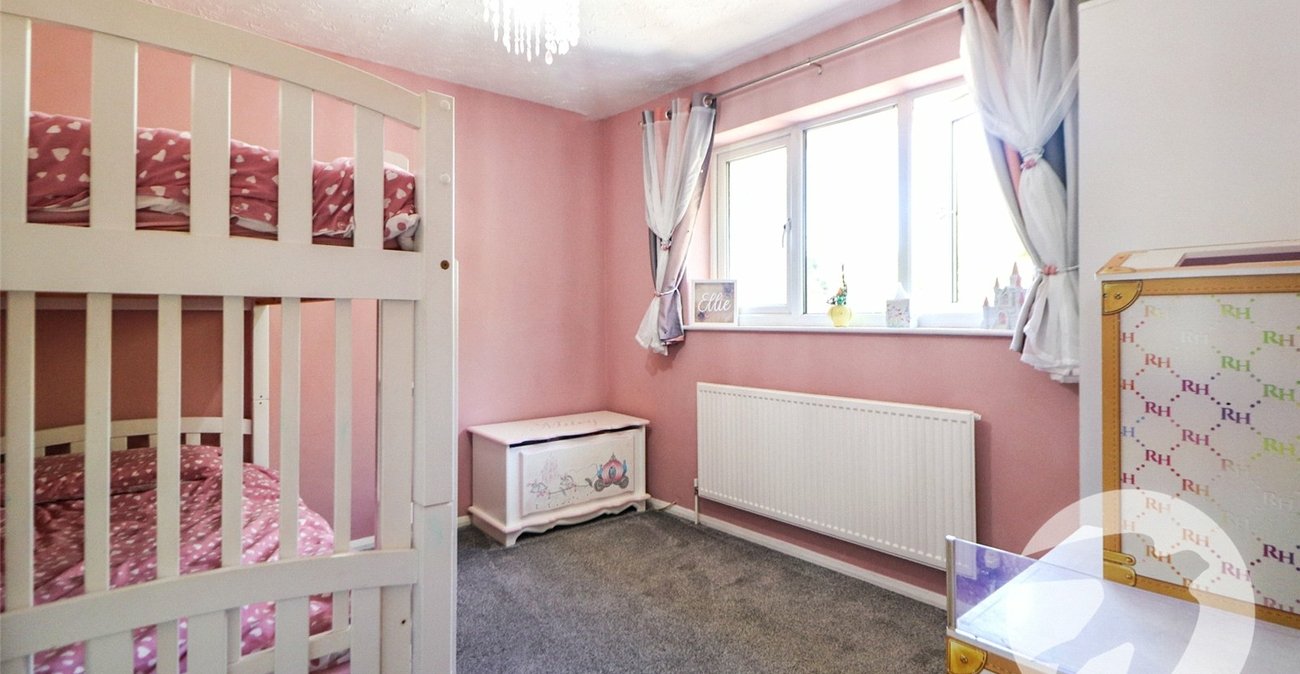 2 bedroom property for sale in Barnehurst | Robinson Jackson