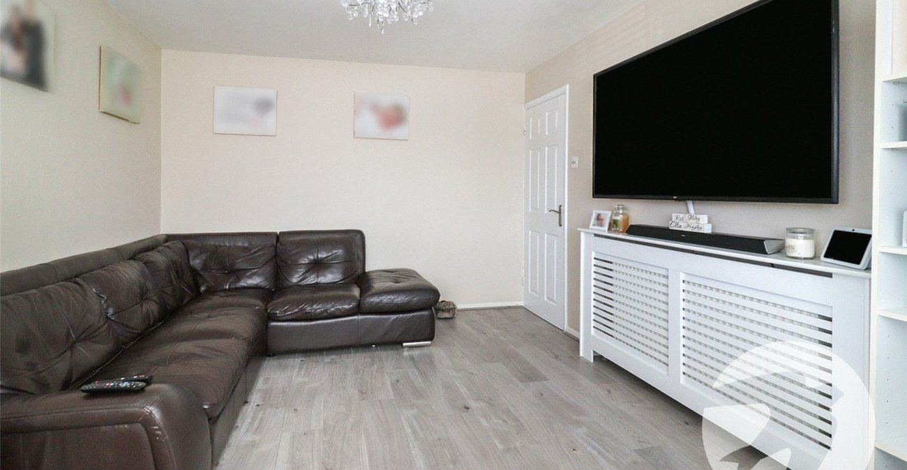 2 bedroom property for sale in Barnehurst | Robinson Jackson